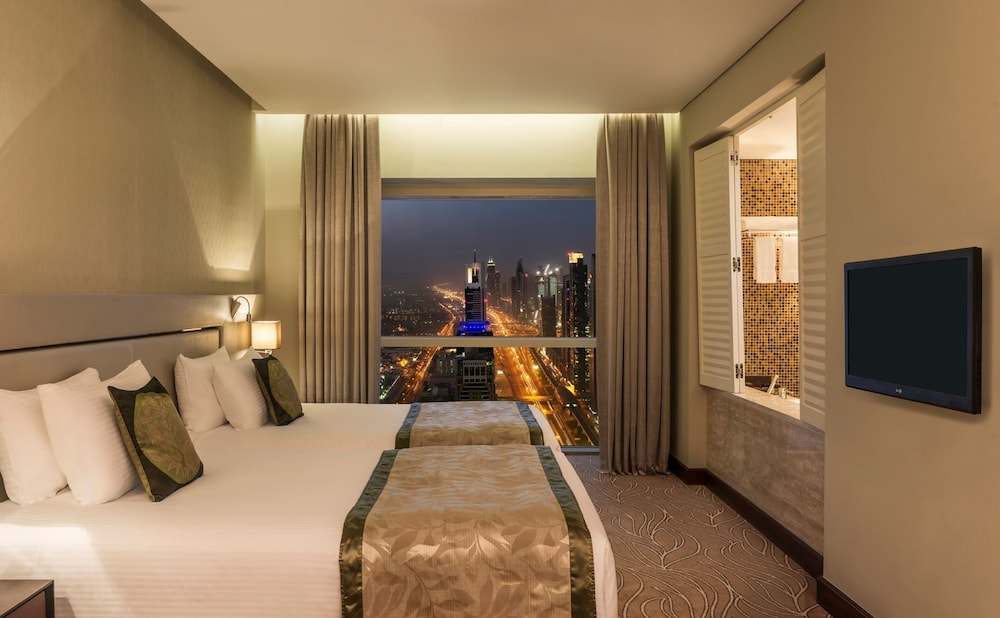 The Tower Plaza Hotel Dubai 8
