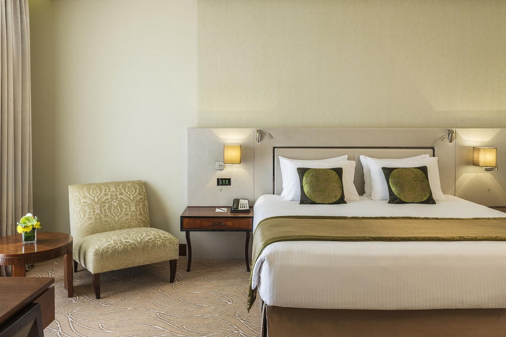 The Tower Plaza Hotel Dubai 7