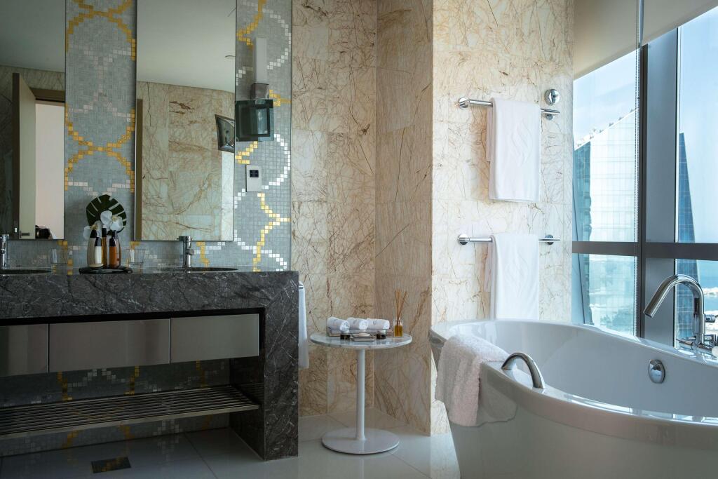 Jumeirah at Etihad Towers Hotel 21
