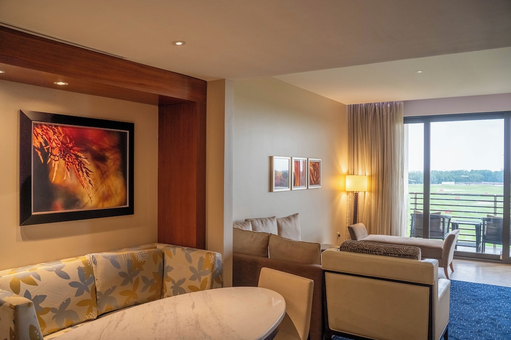 VOGO Abu Dhabi Golf Resort & Spa 6