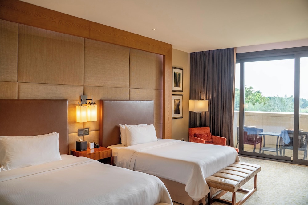 VOGO Abu Dhabi Golf Resort & Spa 24