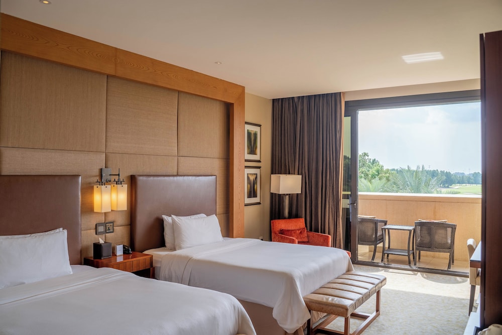 VOGO Abu Dhabi Golf Resort & Spa 20