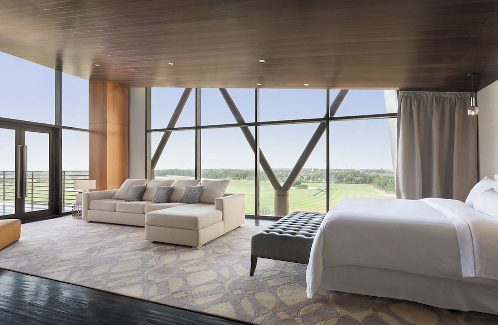 VOGO Abu Dhabi Golf Resort & Spa 4