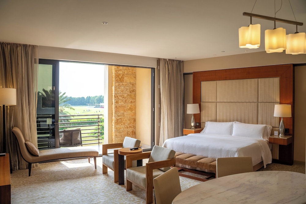 VOGO Abu Dhabi Golf Resort & Spa 15