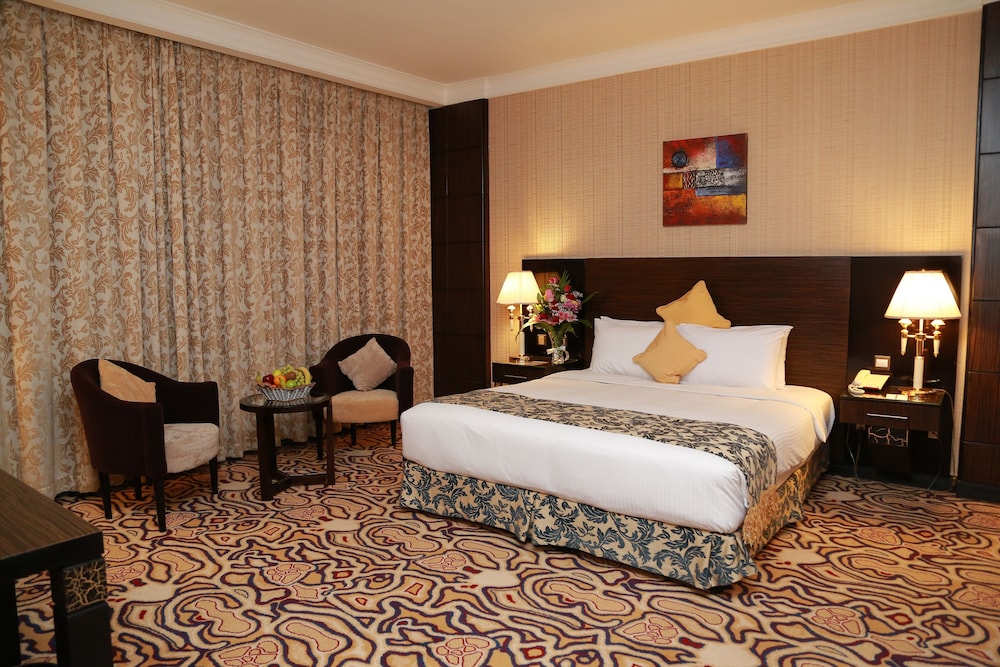 Sharjah Palace Hotel 19