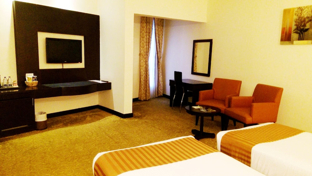 Aryana Hotel 8
