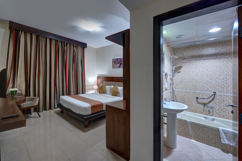 Aryana Hotel 22