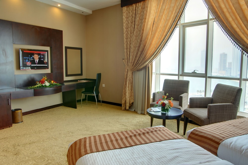 Aryana Hotel 12