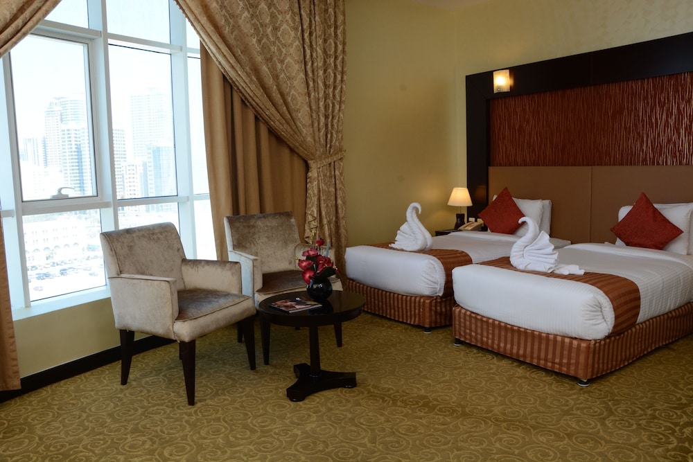 Aryana Hotel 11
