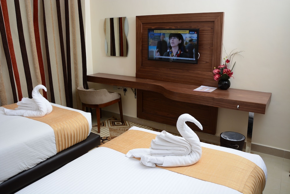 Aryana Hotel 18