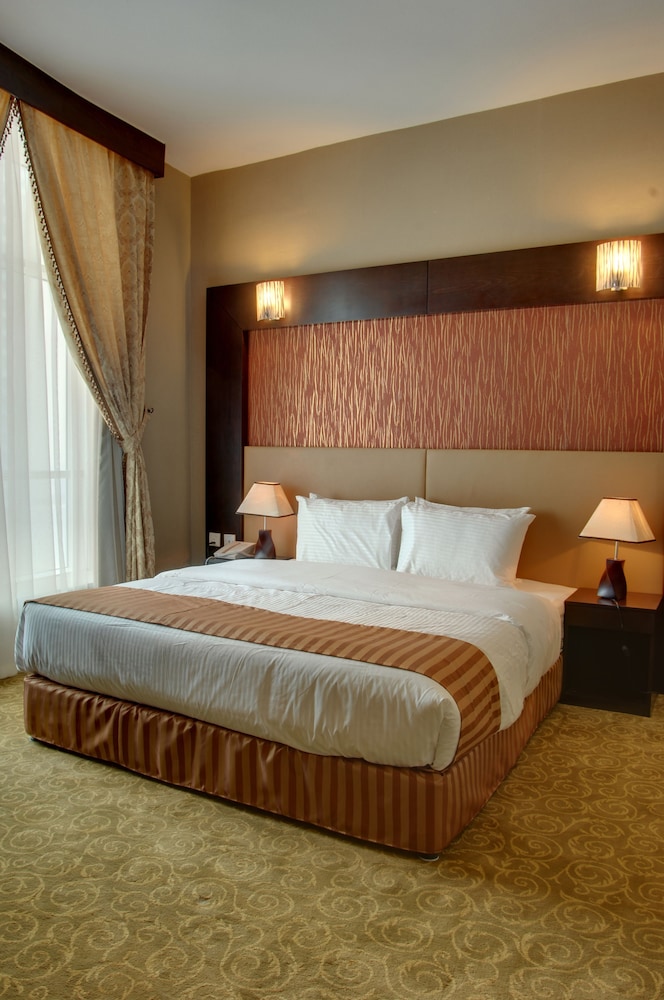 Aryana Hotel 10