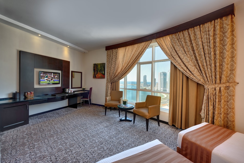 Aryana Hotel 23