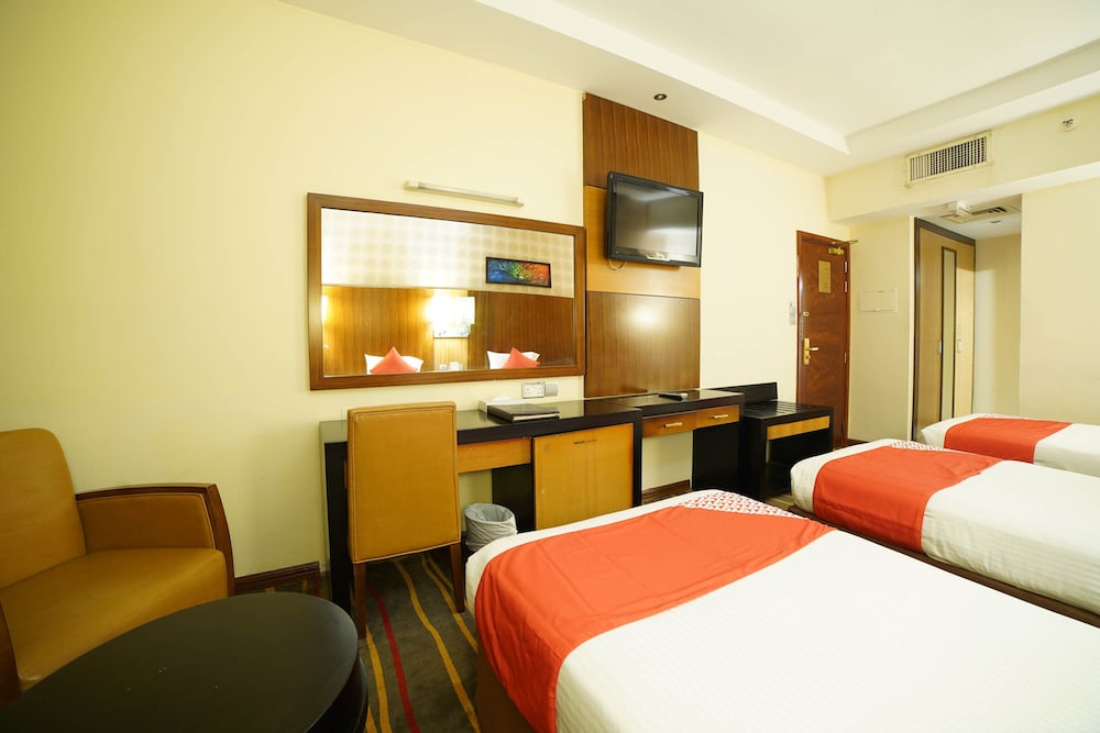 Sun & Sands Downtown Hotel 7