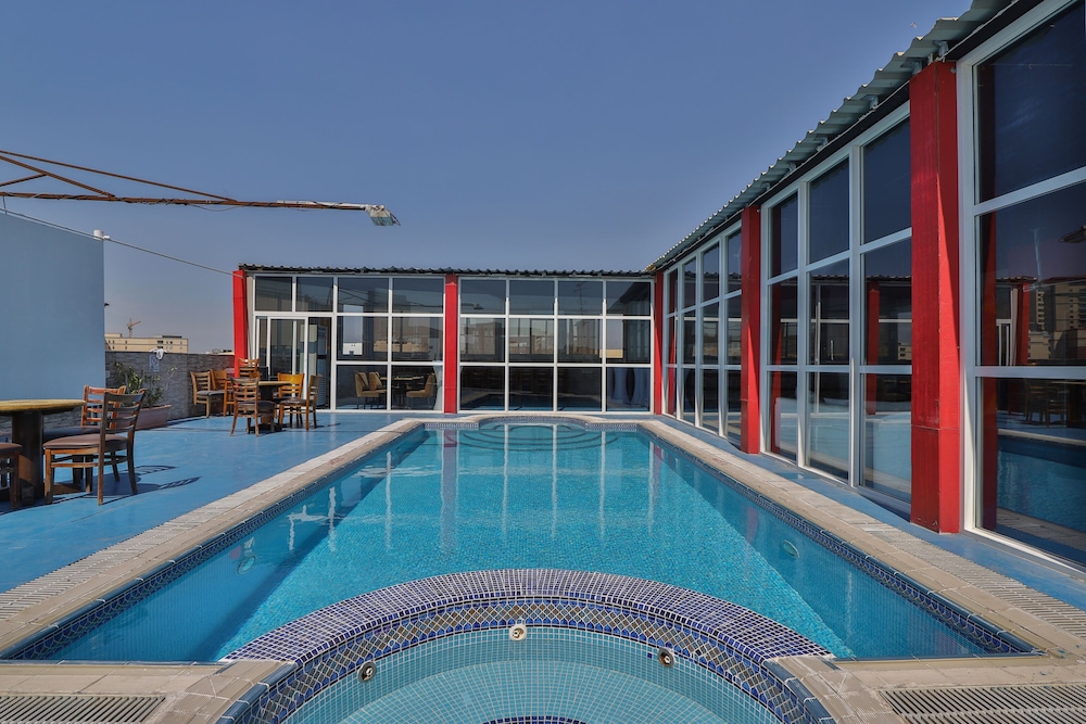 Sun & Sands Downtown Hotel 20