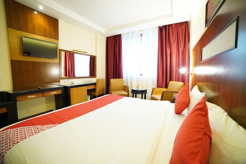 Sun & Sands Downtown Hotel 14
