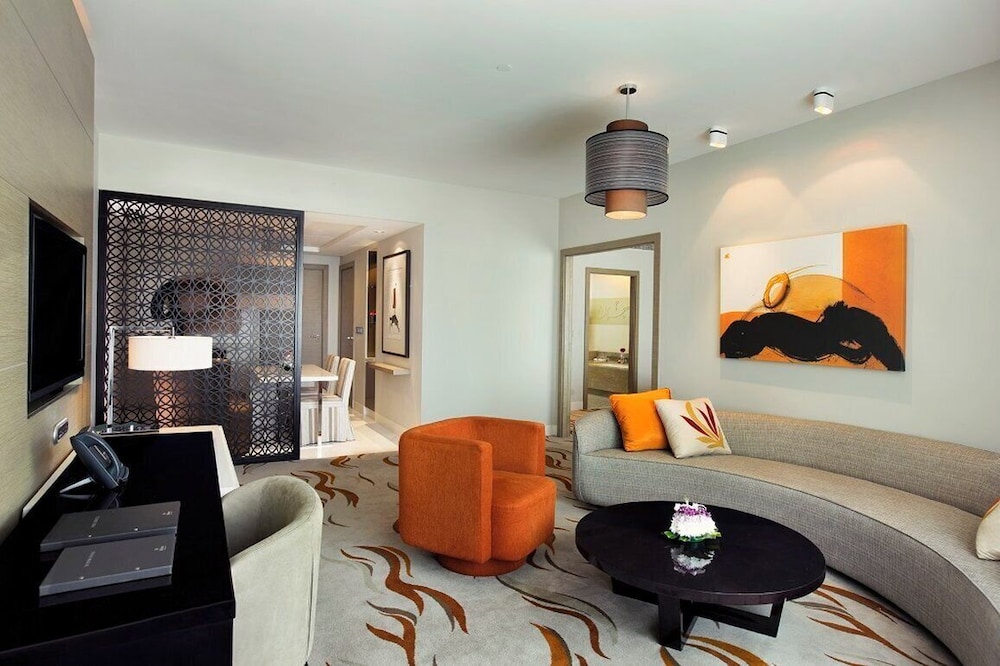 Millennium Al Rawdah Hotel 11