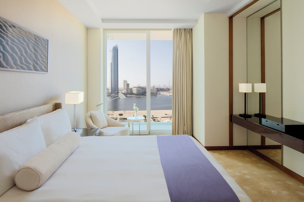 InterContinental Residence Suites Dubai Festival City 22