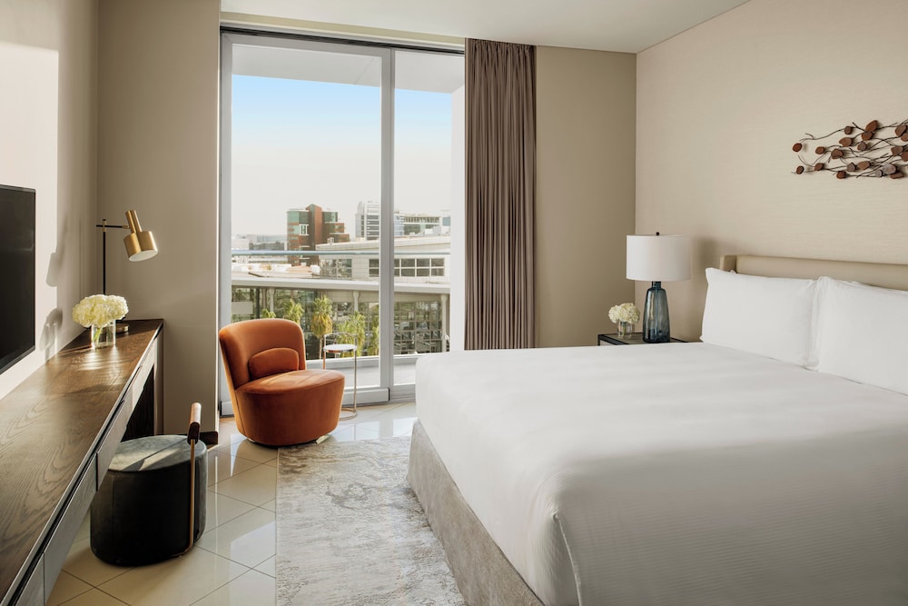 InterContinental Residence Suites Dubai Festival City 12