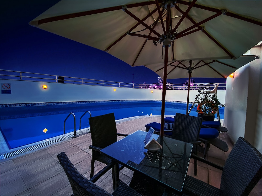 Sunday Hotel Al Barsha Dubai Mall of the Emirates 15
