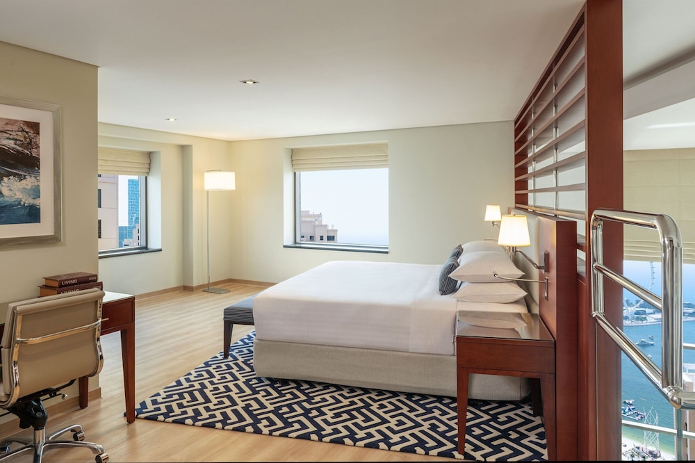 Sheraton The Walk, Dubai 16