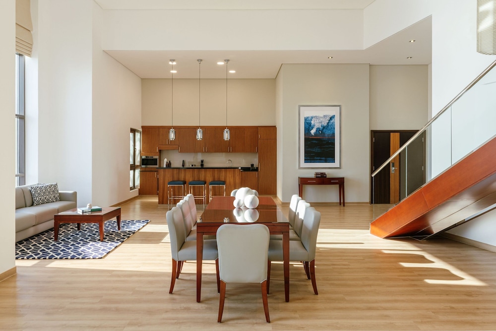 Sheraton The Walk, Dubai 19