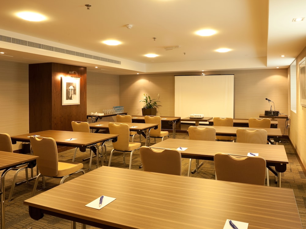 Citymax Hotel Sharjah 20