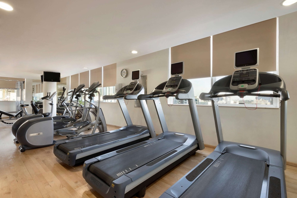 Ramada by Wyndham Abu Dhabi Downtown 23
