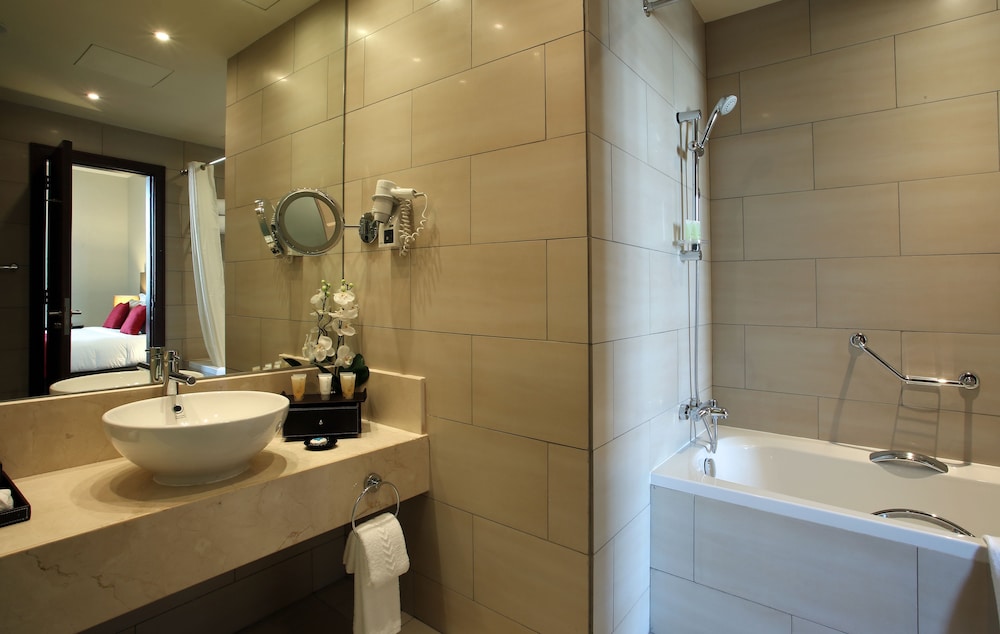 Ramada by Wyndham Abu Dhabi Downtown 17