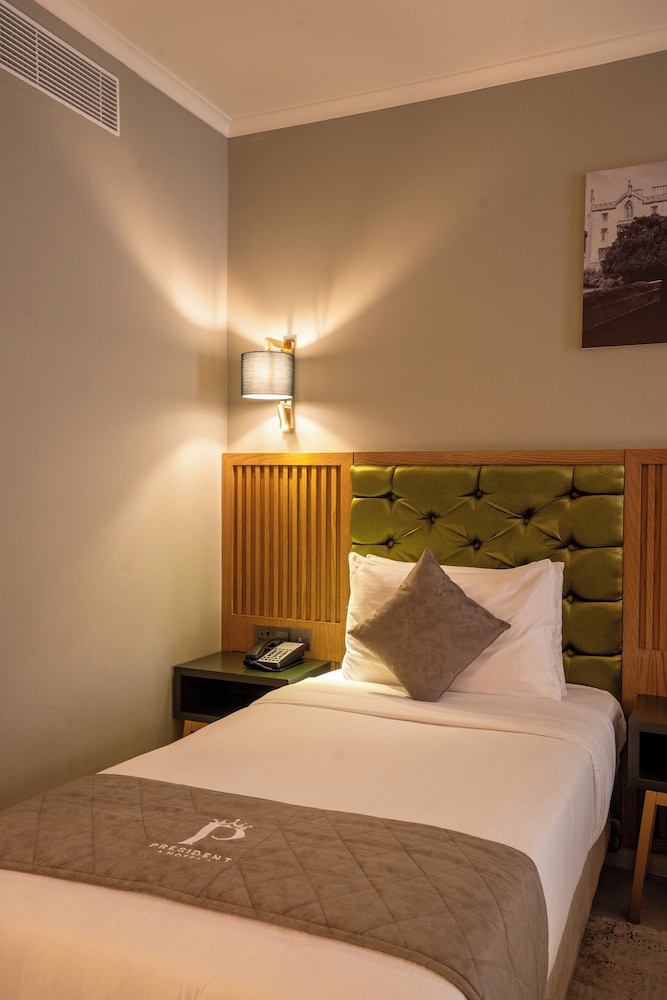 President Hotel 17