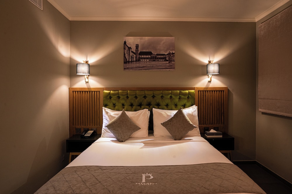 President Hotel 21
