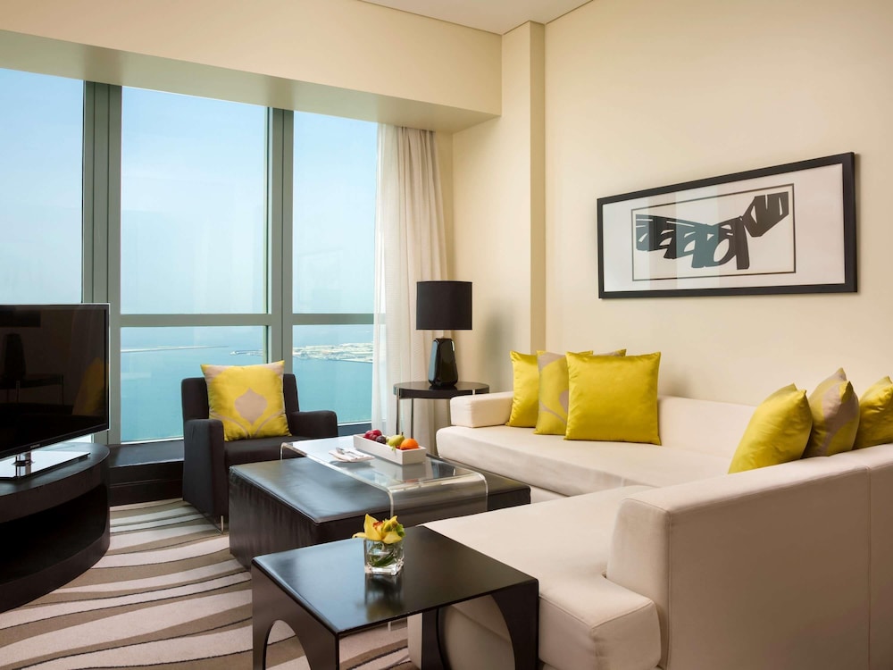 Sofitel Abu Dhabi Corniche 15