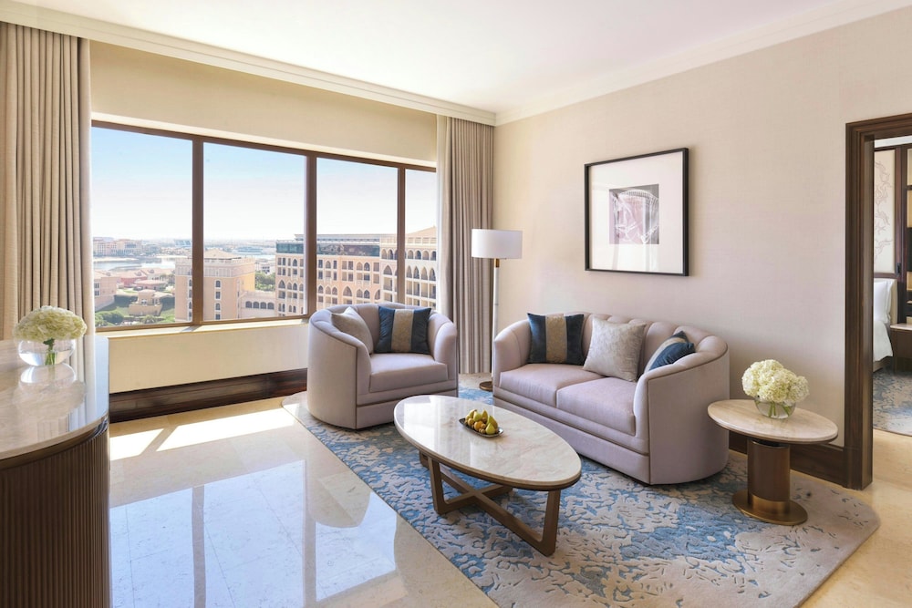 The Ritz-Carlton Abu Dhabi Grand Canal 23
