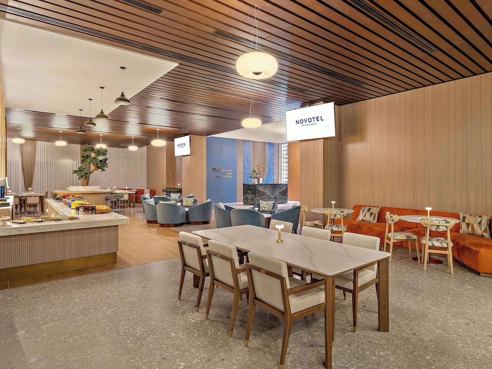 Novotel Abu Dhabi Al Bustan 20