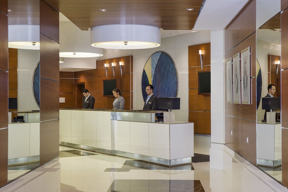 Hilton Dubai The Walk 2