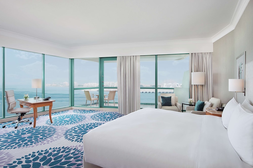 Hilton Dubai Jumeirah 22