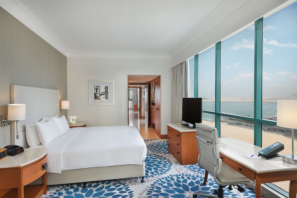 Hilton Dubai Jumeirah 17