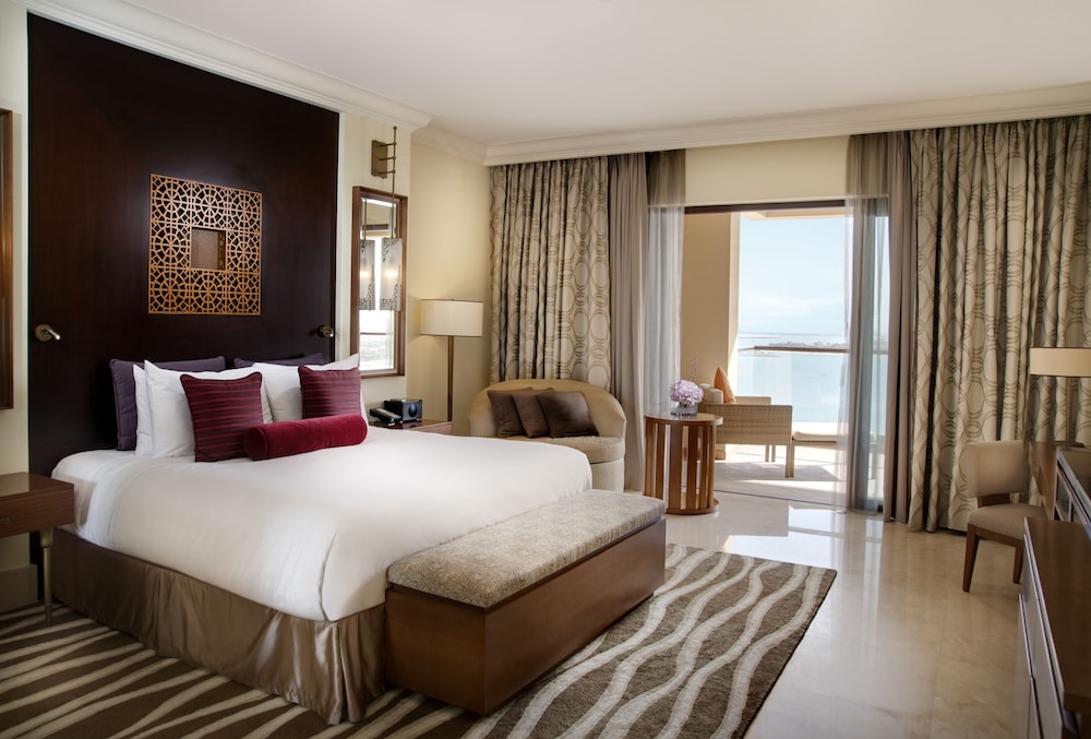 Fairmont The Palm 10