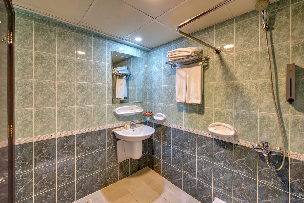 Nihal Residency Hotel Apartments 15