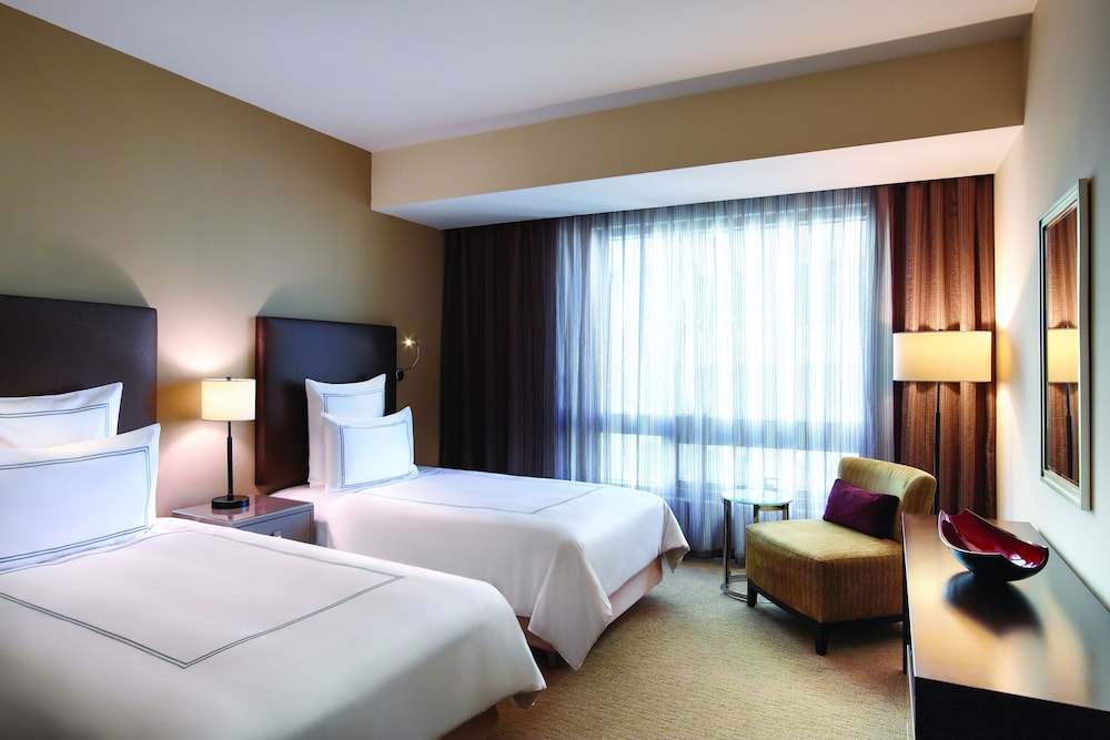 Swissôtel Living Al Ghurair 4
