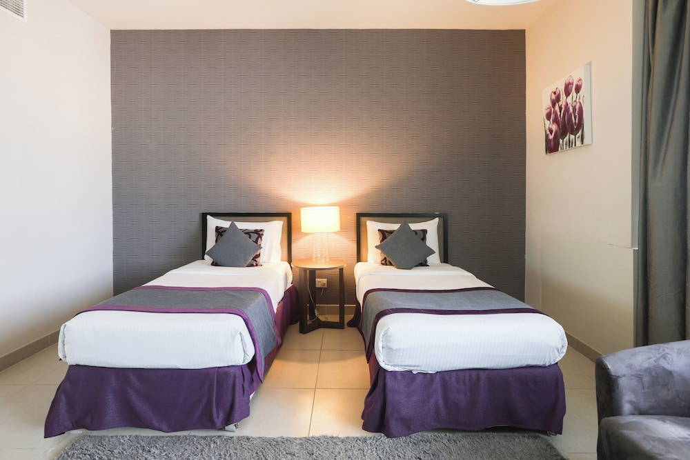 Nassima Tower Hotel Apartments 22