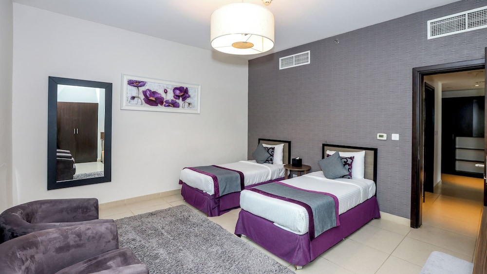 Nassima Tower Hotel Apartments 16