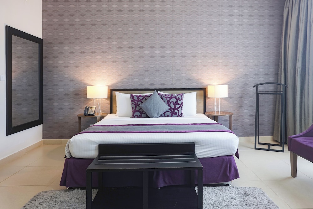 Nassima Tower Hotel Apartments 17