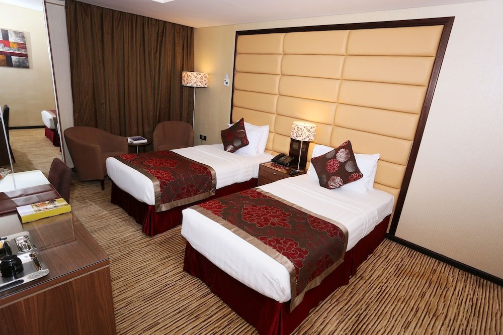 Al Hamra Hotel Sharjah 19