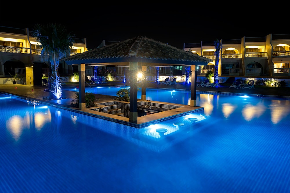 Barracuda Beach Resort 16