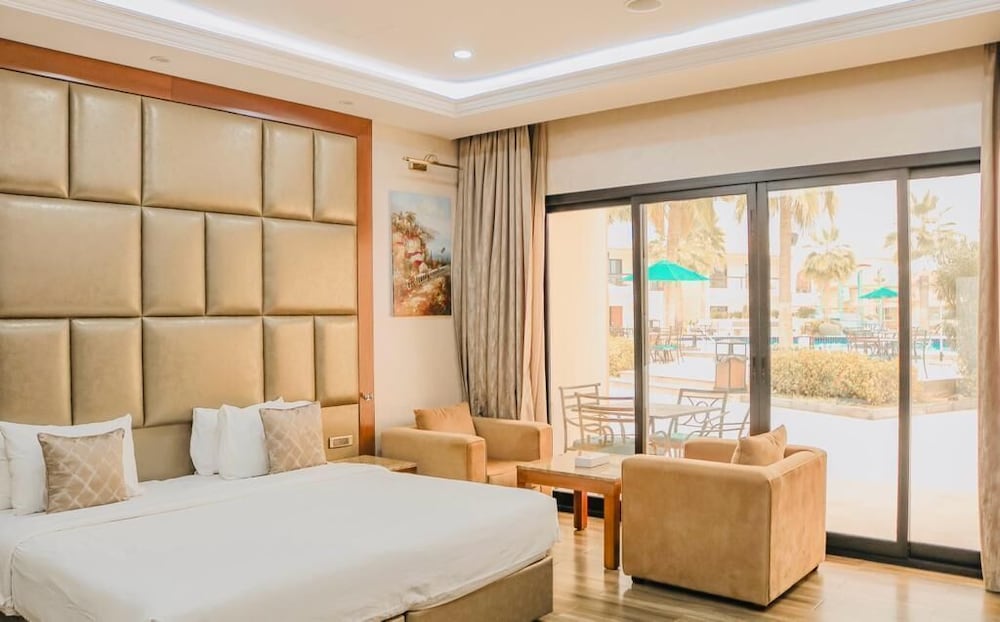 Palma Beach Resort & Spa 8