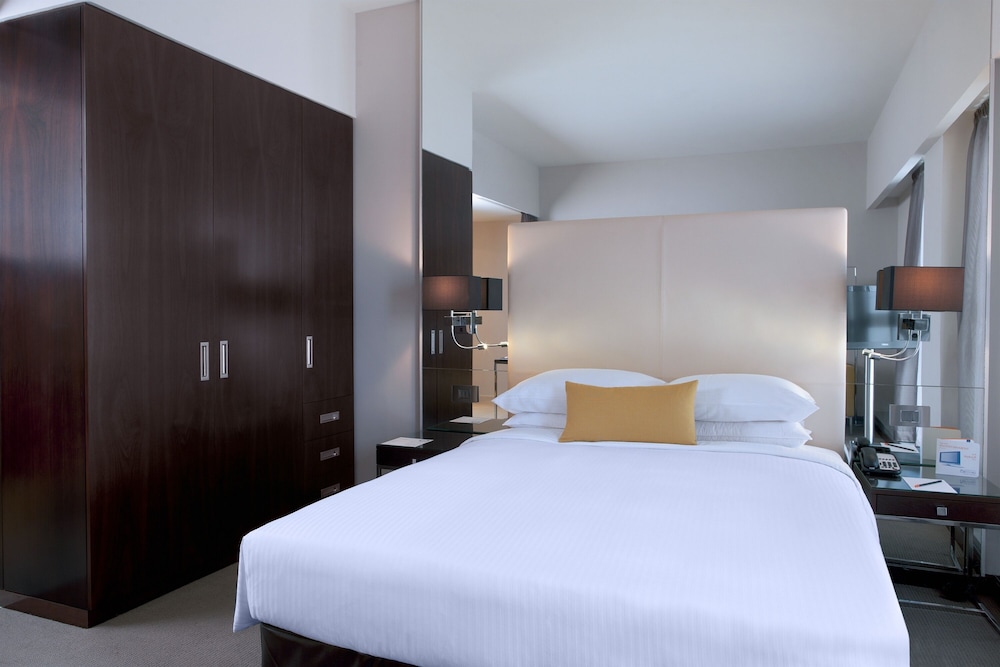 Centro Capital Centre by Rotana 14