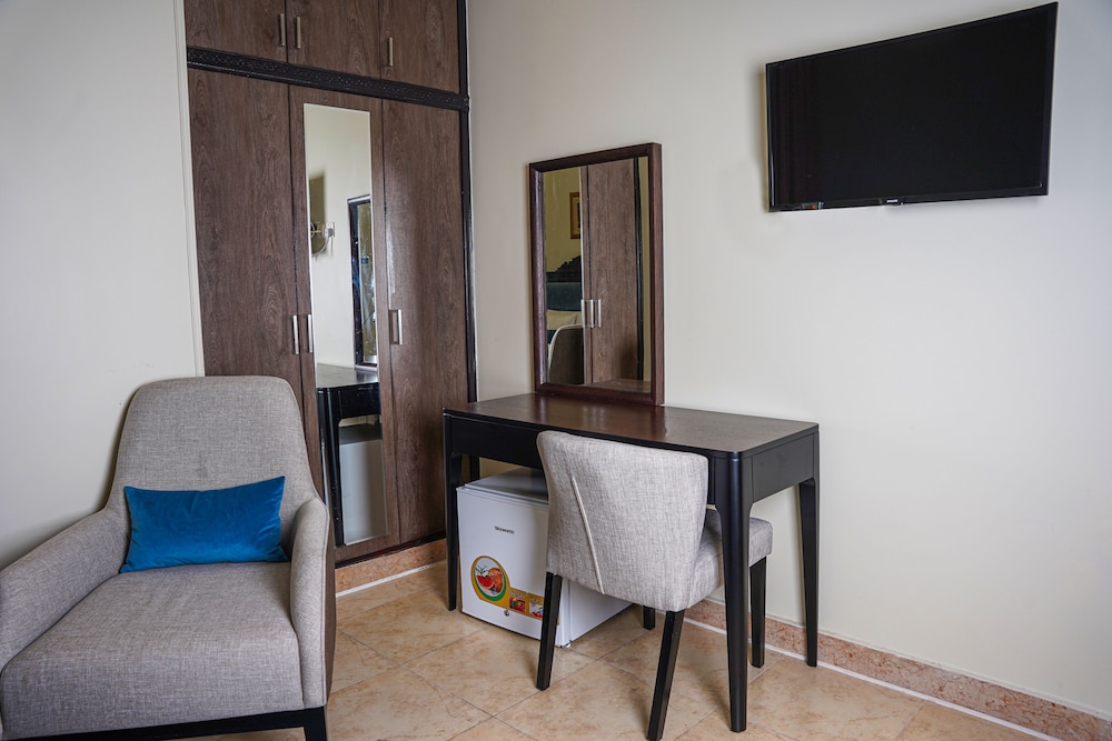 AG Hotel 14