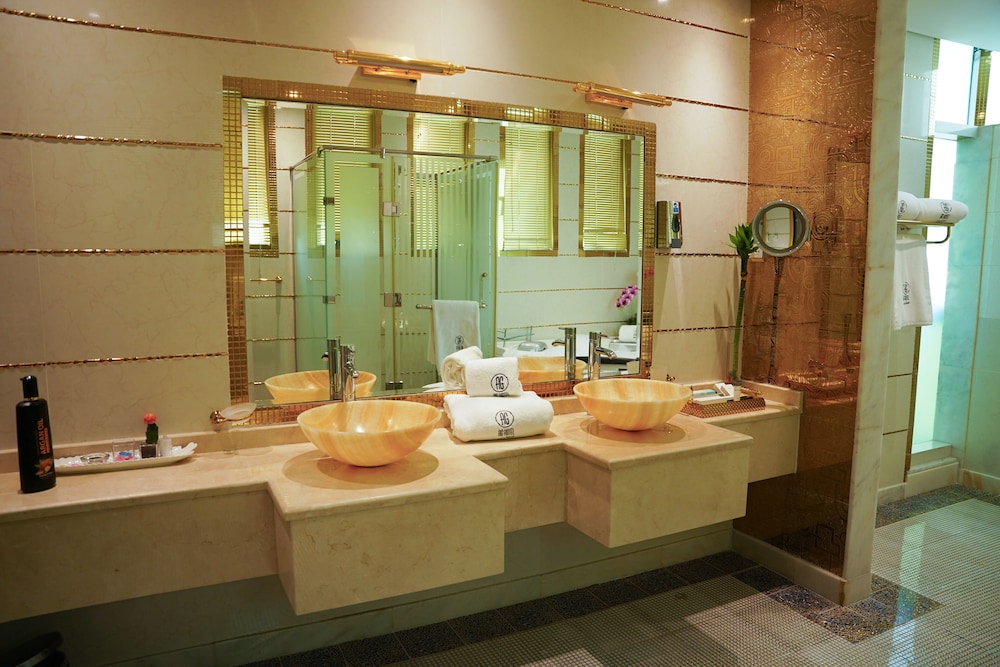 AG Hotel 19