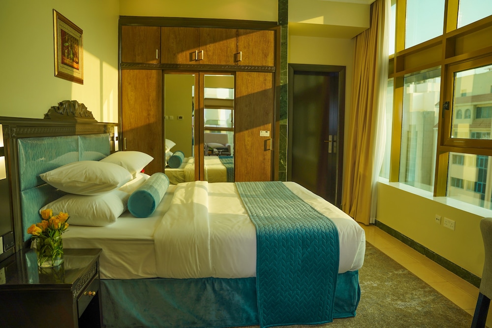 AG Hotel 13