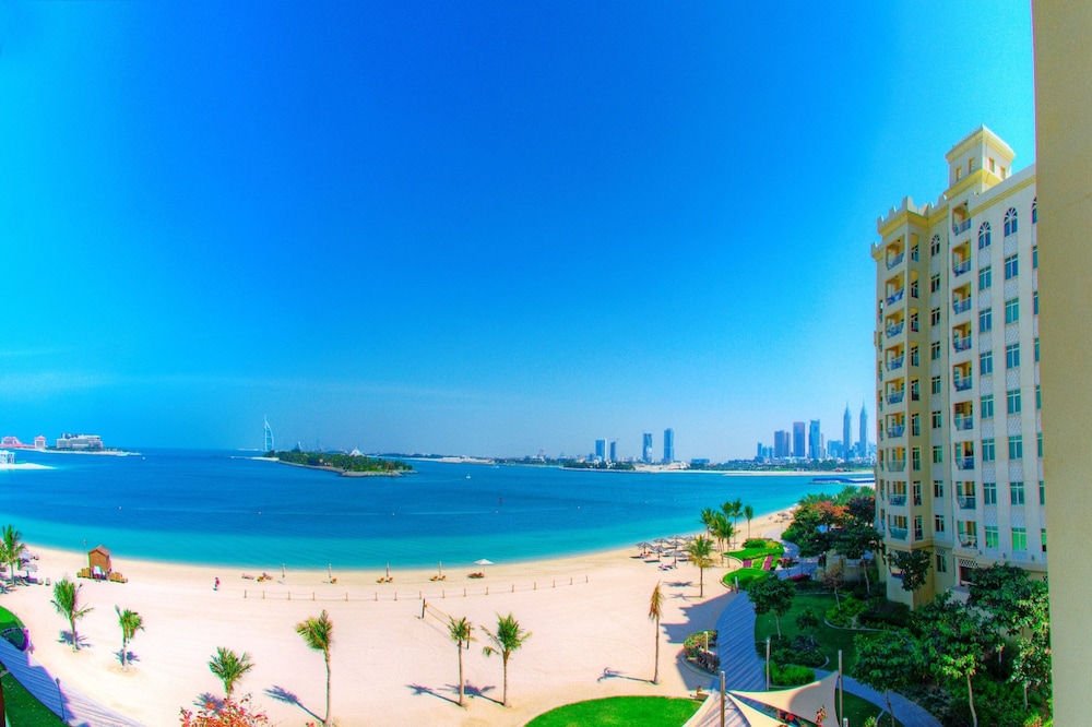 Royal Club Palm Jumeirah by Royal Vacation Homes Rental 4